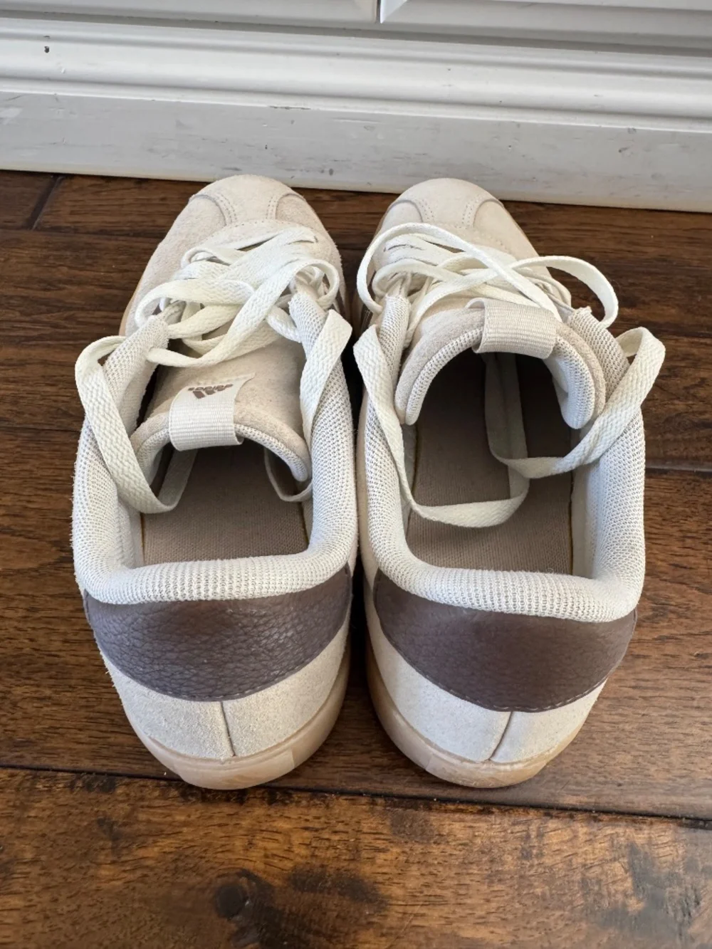 Adidas Men's Suede Sneakers Beige Brown Size 7 - Picture 4 of 7